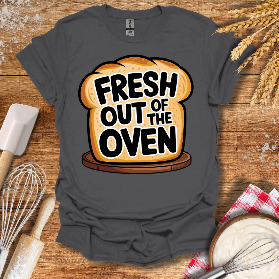 Fresh Out of The Oven T-Shirt Charcoal / S Baking Threads